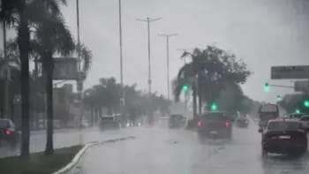 El Servicio Meteorológico Nacional informó este domingo que rige un alerta amarilla por lluvias